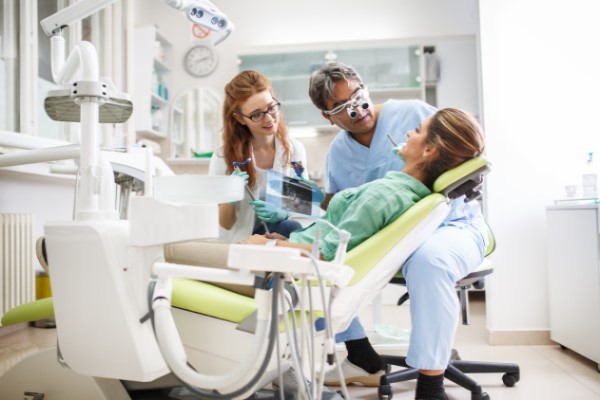 When Would A Dentist Recommend A Deep Teeth Cleaning?