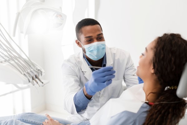 How Often Does A Dentist Recommend An Adult Get A Deep Teeth Cleaning?