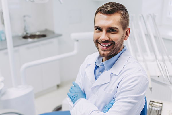 A General Dentist Can Help Decide Whether To Pull Or Save A Tooth