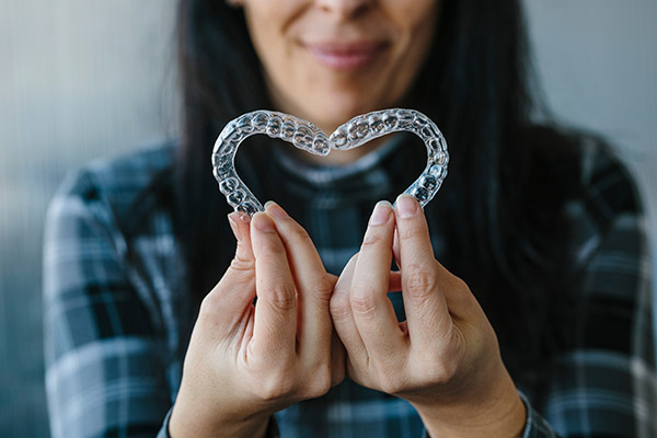 How Your Invisalign Aligners Are Custom Fitted for You from Smiles By Julia in Fort Lauderdale, FL